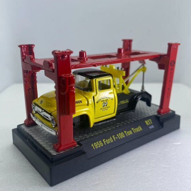 M2 MACHINES 1/64 1956 FORD F-100 Tow Truck MOON EYES フォード レッカー車 ムーンアイズ ギミック モデルキット トラック ルース品 _画像2
