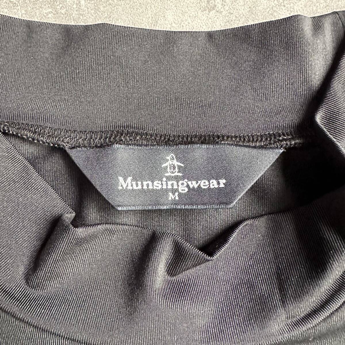 MunsingWear マンシングウェア ゴルフウェア ハイネック　長袖カットソー　トップス　ストレッチ　アンダーシャツ　ブラック　メンズM_画像4