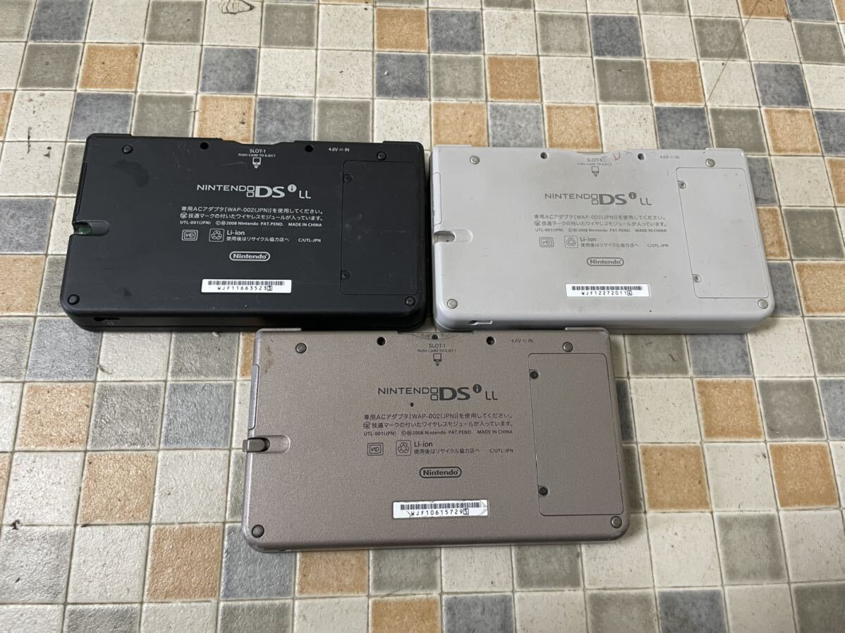 Nintendo DSi LL ゲー厶機 任天堂 ニンテンドー DSI LL 3台　まとめ_画像4