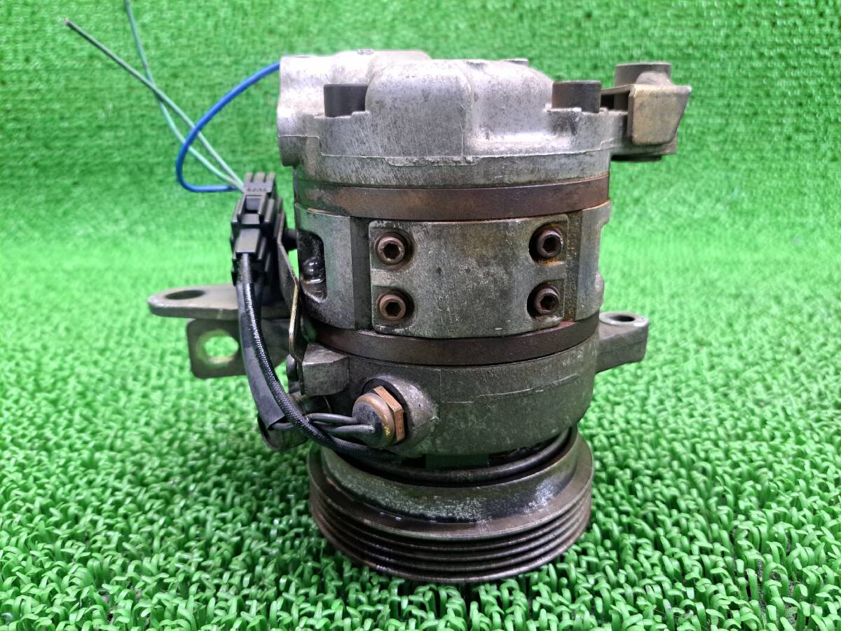 321 スバル サンバー KS3 KS4 KV3 KV4 エアコンコンプレッサー クーラー A/C コンプレッサーの画像1