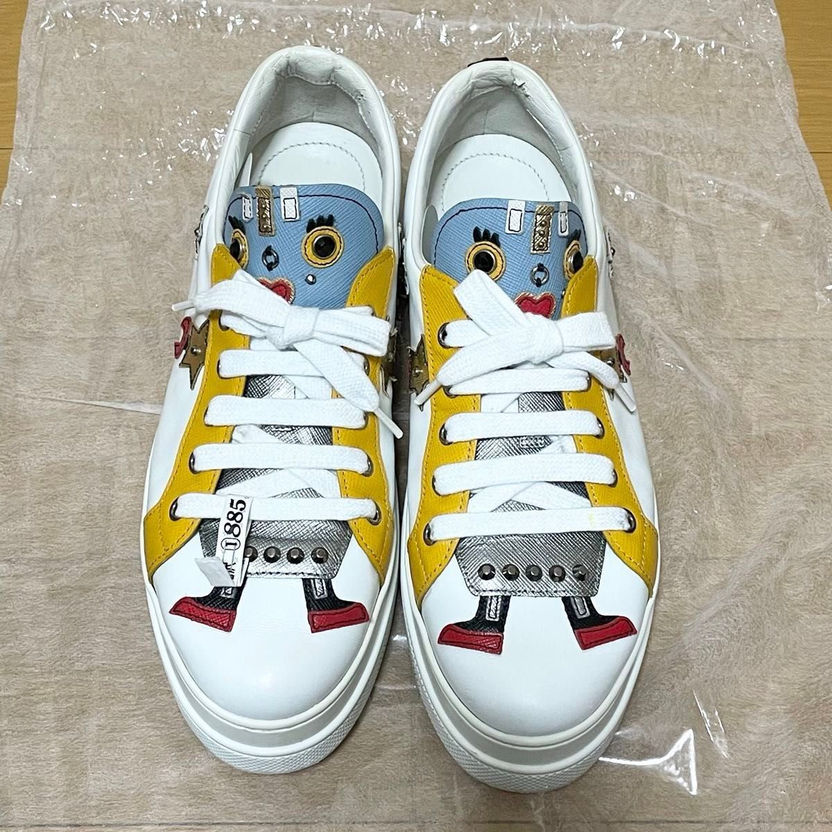 PRADA プラダ ロボットスニーカー レザー ホワイト 限定品 PRADA プラダ ロボットスニーカー レザー ホワイト 限定品
