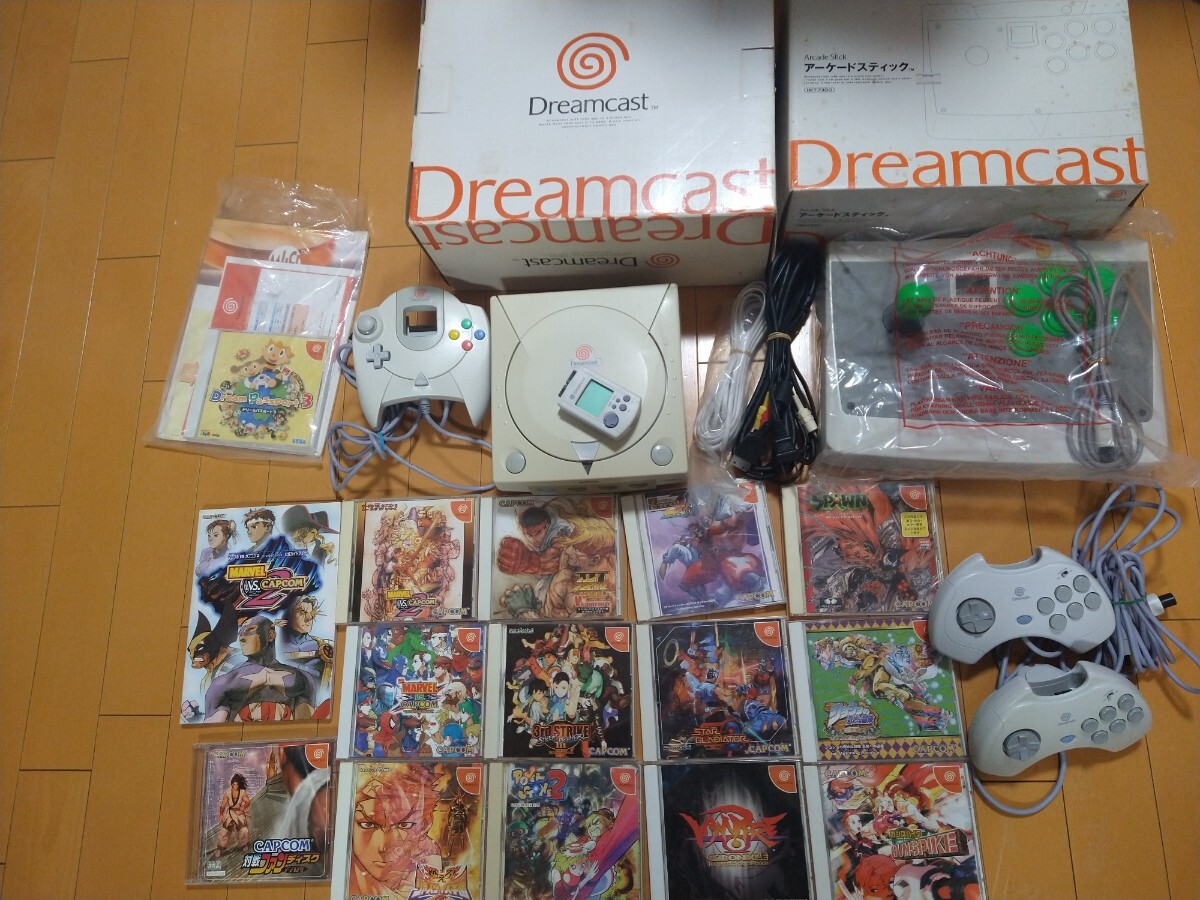 ドリームキャストカプコン 格ゲー12本 アーケードスティック ドリームキャストカプコン 格ゲー12本 アーケードスティック