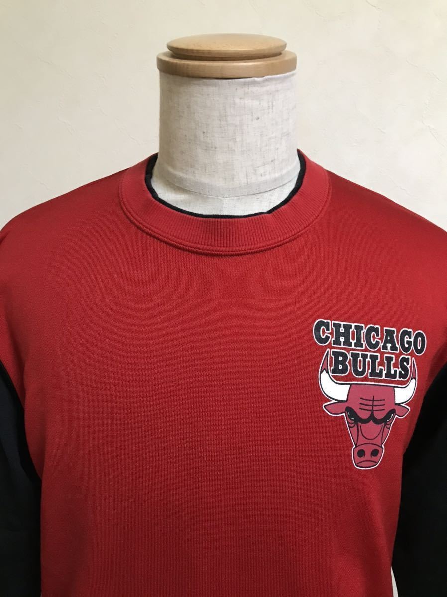 NBA CHICAGO BULLS シカゴ ホワイトソックス スウェット トップス ヴィンテージ サイズM 長袖 赤 黒 日本製_画像3