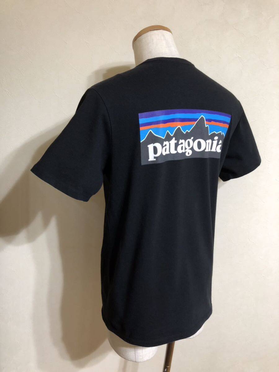 patagonia パタゴニア アウトドア ビッグロゴ クルーネック Tシャツ トップス レギュラーフィット サイズXS 半袖 黒 _画像7