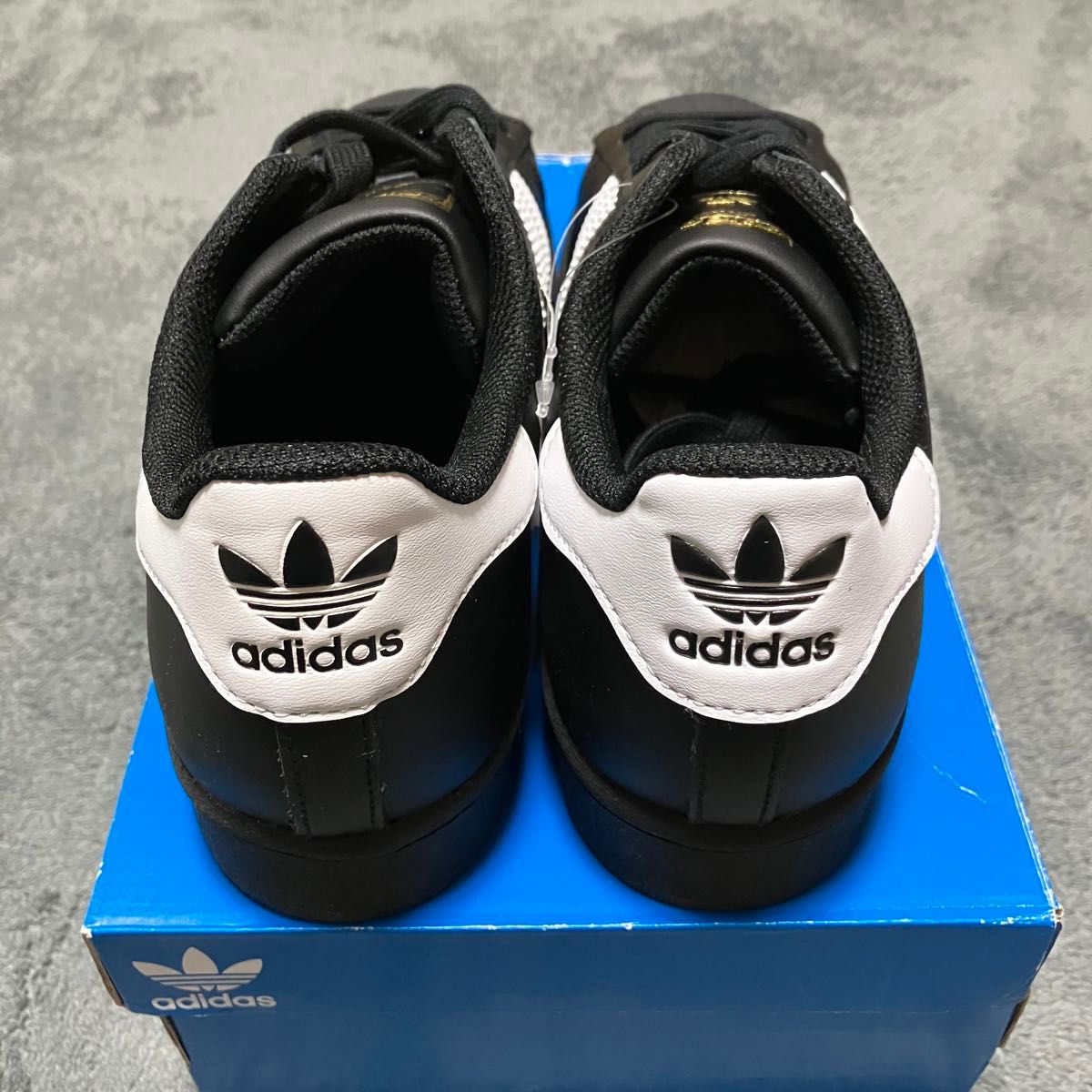 アディダス adidas SUPERSTAR スーパースター ブラック 金ベロ アディダス adidas SUPERSTAR スーパースター ブラック 金ベロ