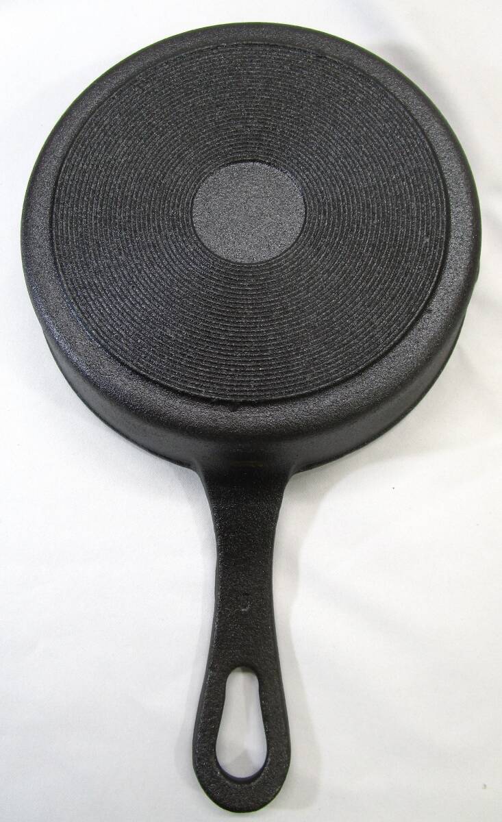 0 unused goods peace flat f Rays . beads iron skillet 18cm HR-7966 IH correspondence fry pan cookware camp 0K05-0429