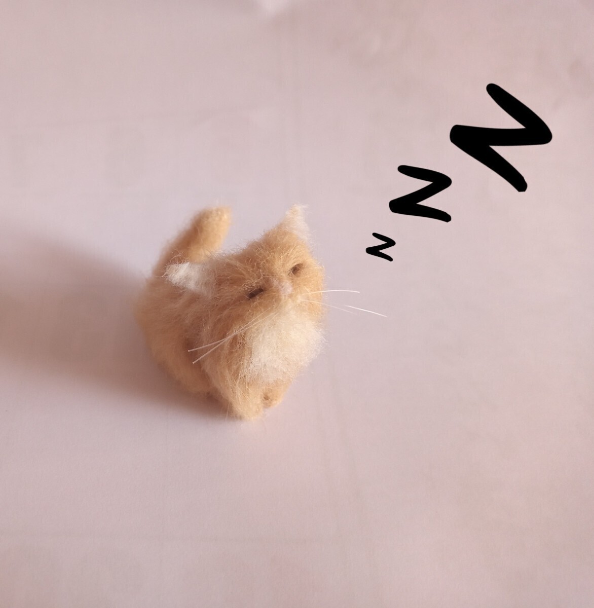  шерстяной войлок кошка [K] кошка mi-m храп кошка произведение . temi .! шерстяной войлок ручная работа миниатюра кукольный дом ладонь размер кошка смешанные товары 