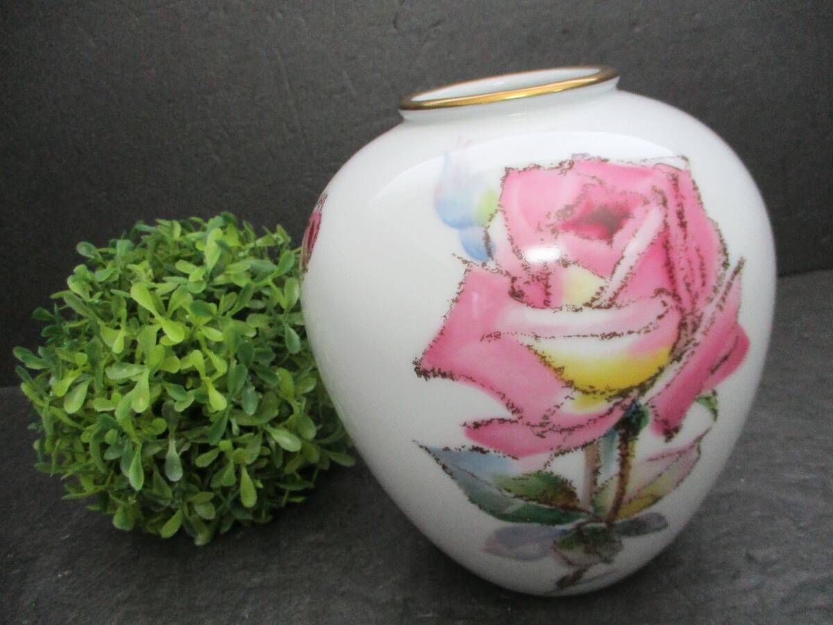 【美品】Noritake ノリタケ バラ柄 薔薇柄 花紋 金縁 花瓶 花器 花びん 花挿し 一輪挿し フラワーベース 茶道具 華道具 インテリア 飾りの画像1