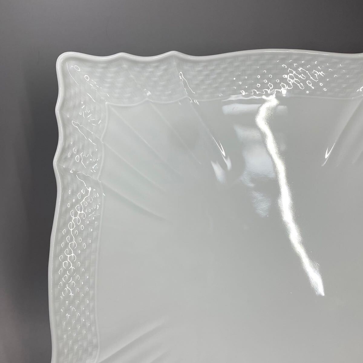 リチャードジノリ ベッキオホワイト スクエアプレート 角皿 プレート Richard Ginori ホワイト 27㎝ ペア 2枚の画像3