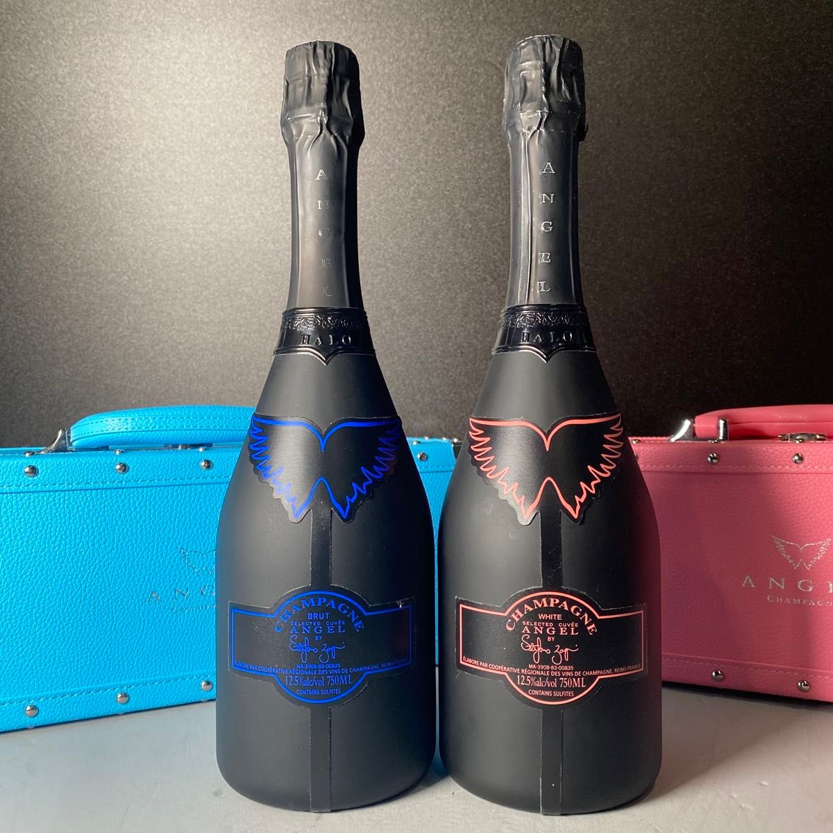 エンジェル シャンパン ヘイロー ブルー ピンク 未開封 箱付き エンジェル シャンパン ヘイロー ブルー ピンク 未開封 箱付き