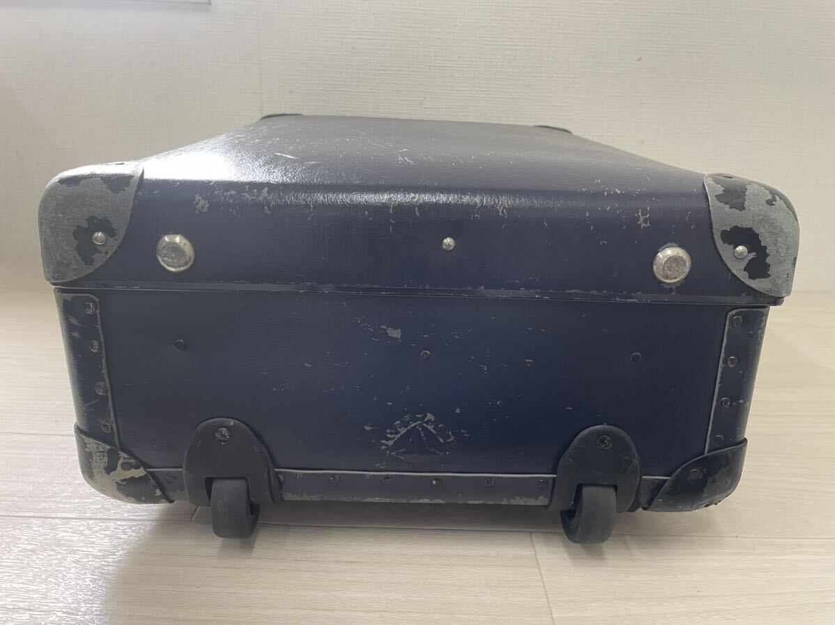 ■機内持ち込み可能 《GLOBE TROTTER グローブトロッター》スーツケース キャリーケース ヴァルカン レザー ネイビー レトロの画像4