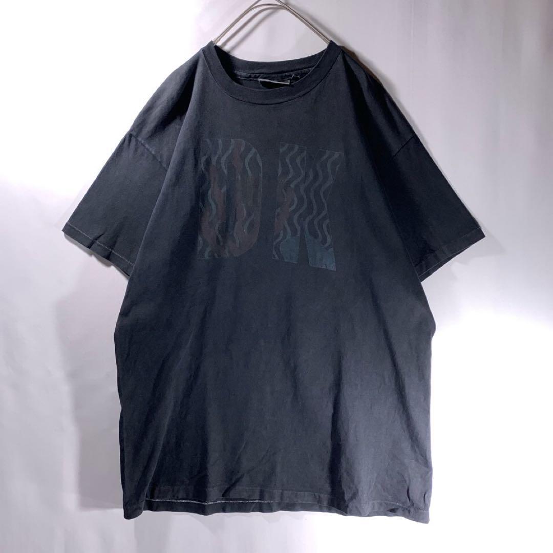 90s old clothes DKNY Donna Karan New York T-shirt single stitch black 