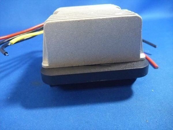 R18V引き出しアダプター＋12V30A変換器マキタリチウムイオンバッテリーの良質な電源を利用BL1815 BL1830 BL1840 BL1850 BL1860 BL1890など_画像2