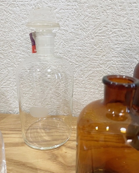 ガラス器具8点 実験器具 化学理科室 フラスコ 硝子 ガラス瓶 保存瓶 薬瓶 アンティークレトロなインテリア 花瓶 一輪挿し 店舗什器の画像4