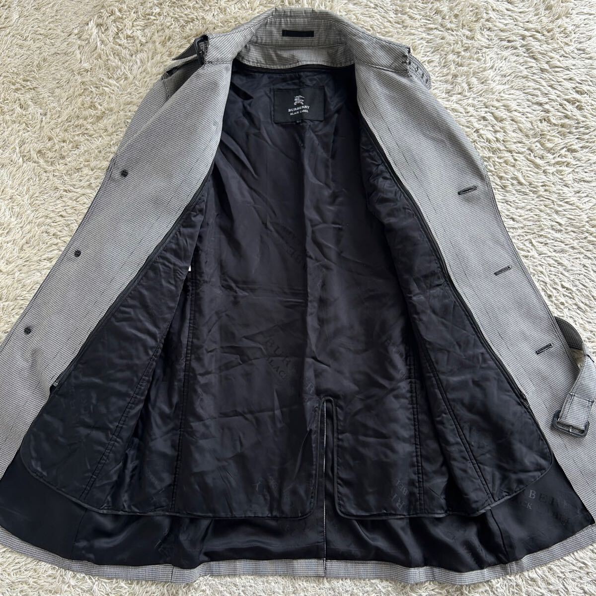 稀少Lサイズ!! 極美品 バーバリーブラックレーベル『溢れる高級感』BURBERRY BLACK LABEL トレンチコート 千鳥格子 ライナー ベルト グレー_画像2