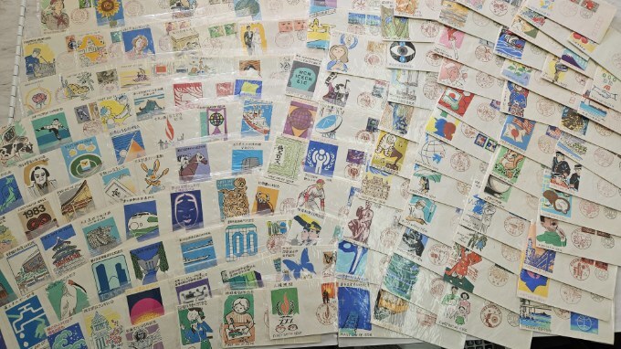 【2024/04/11②】 整理品 初日カバー 海外切手 消印 記念切手 ハガキ まとめ約114枚セットの画像1