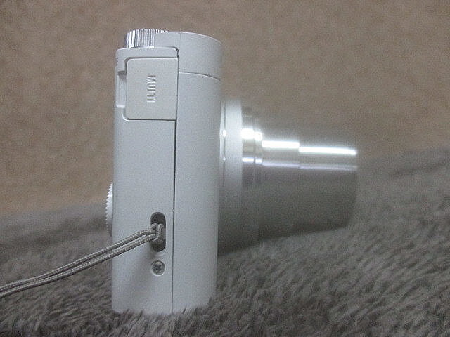 (1774) SONY ソニー Cyber-shot サイバーショット コンパクトデジタルカメラ デジカメ ホワイト バッテリー・SDカード付 DSC-WX500