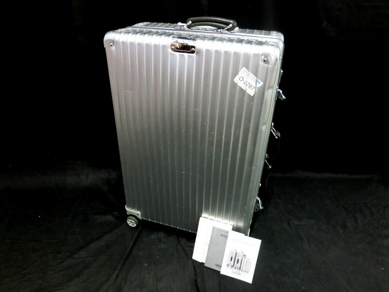 1000円スタート スーツケース RIMOWA CLASSIC FLIGHT シルバーカラー 鍵部分破損 リモワ 高さ約76cm×幅約48cm 重さ約5.5kg WHO ◯DDD29★の画像1