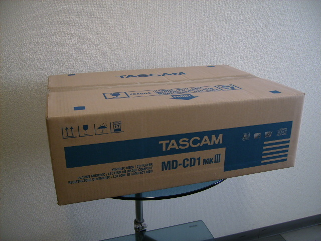 TASCAM 業務用　MDレコーダー/CDプレーヤー　MD-CD1MKⅢ　新品_画像3