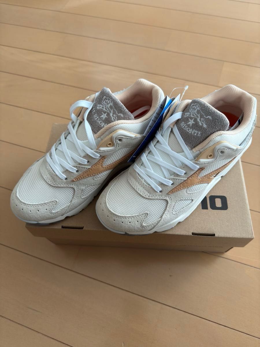 ★４月２１日まで限定価格★新品★ IL BISONTE × Mizuno Sky Medal 24㎝