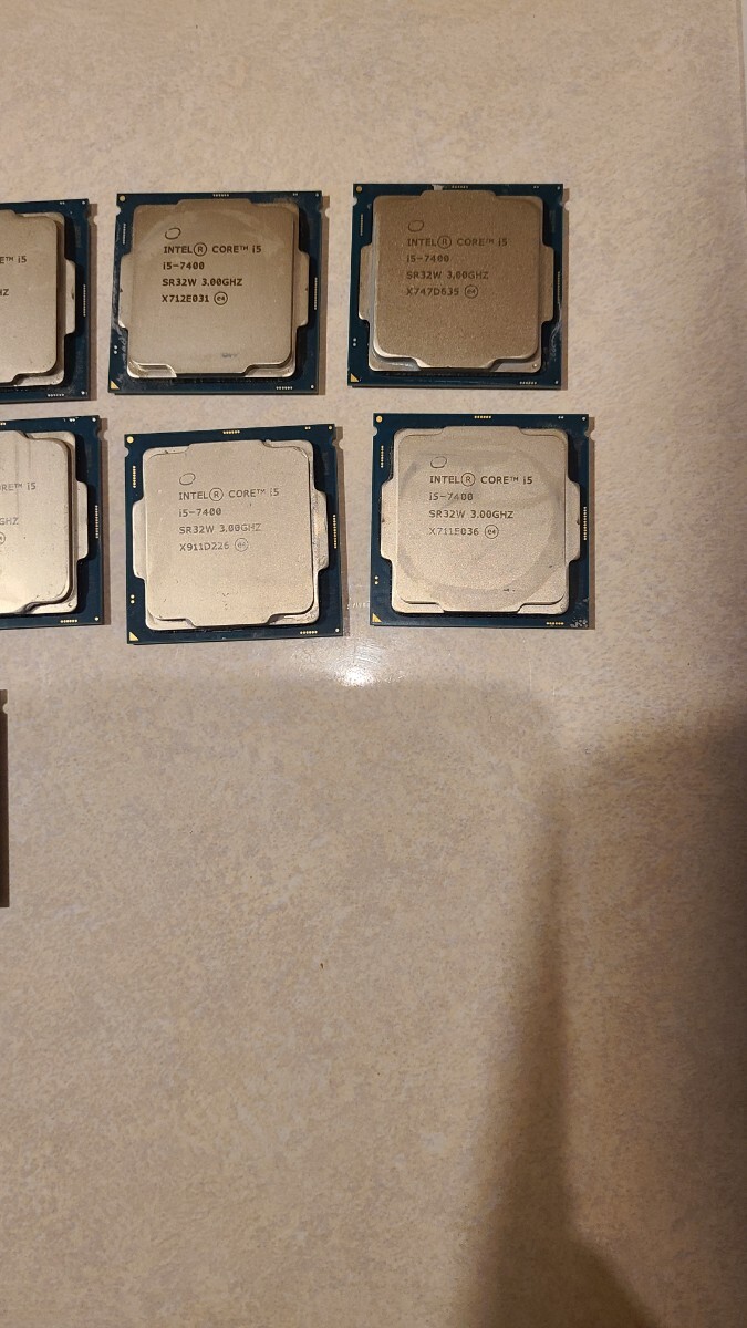 Intel CPU Core　i5-7400　作動機器より取り外し品　ランダム配送となります。_画像2