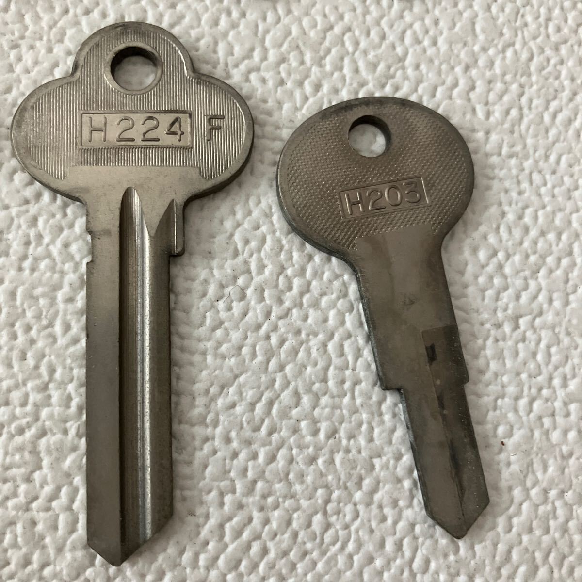 c306-9 60 未使用品 鍵 カギ まとめて 大量セット 合鍵 ブランクキー 加工 材料 カット 持込み コピーキー FUKI H番 M番 クローバー H12
