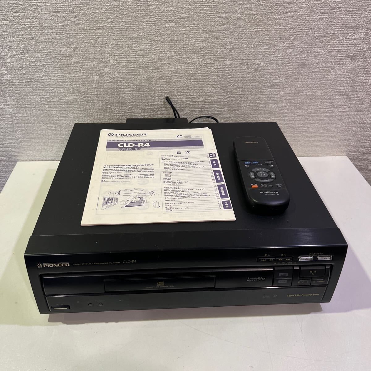 【希少】 Pioneer パイオニア CLD-R4 CD/LDプレーヤー レーザーディスクプレーヤー リモコン付き 140サイズ（419）の画像4