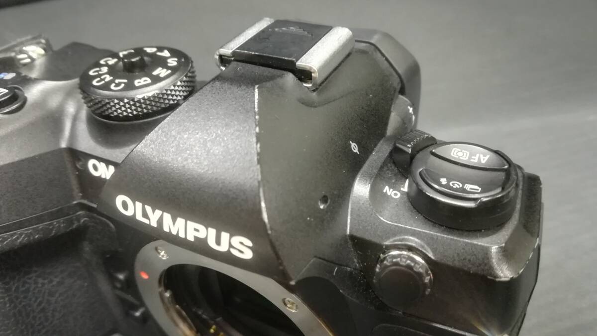 【動作品♪】OLYMPUS オリンパス OM SYSTEM OM-1 ボディ 2037万画素 ミラーレス 一眼 カメラ/ブラックの画像3