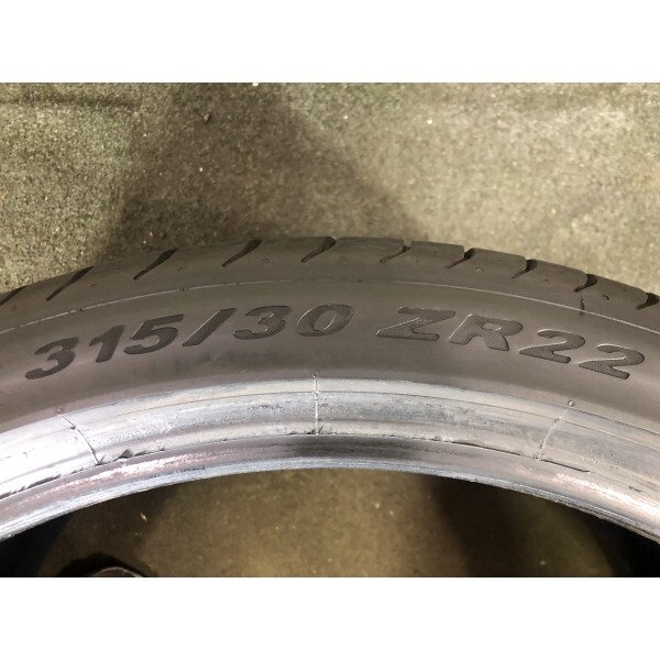 2020年製 6分山 PIRELLI P ZERO 315/30ZR20 107Y 2本/札幌市手渡し可/中古オンロードタイヤ(夏タイヤ)ポルシェ カインクーペ F_143の画像7