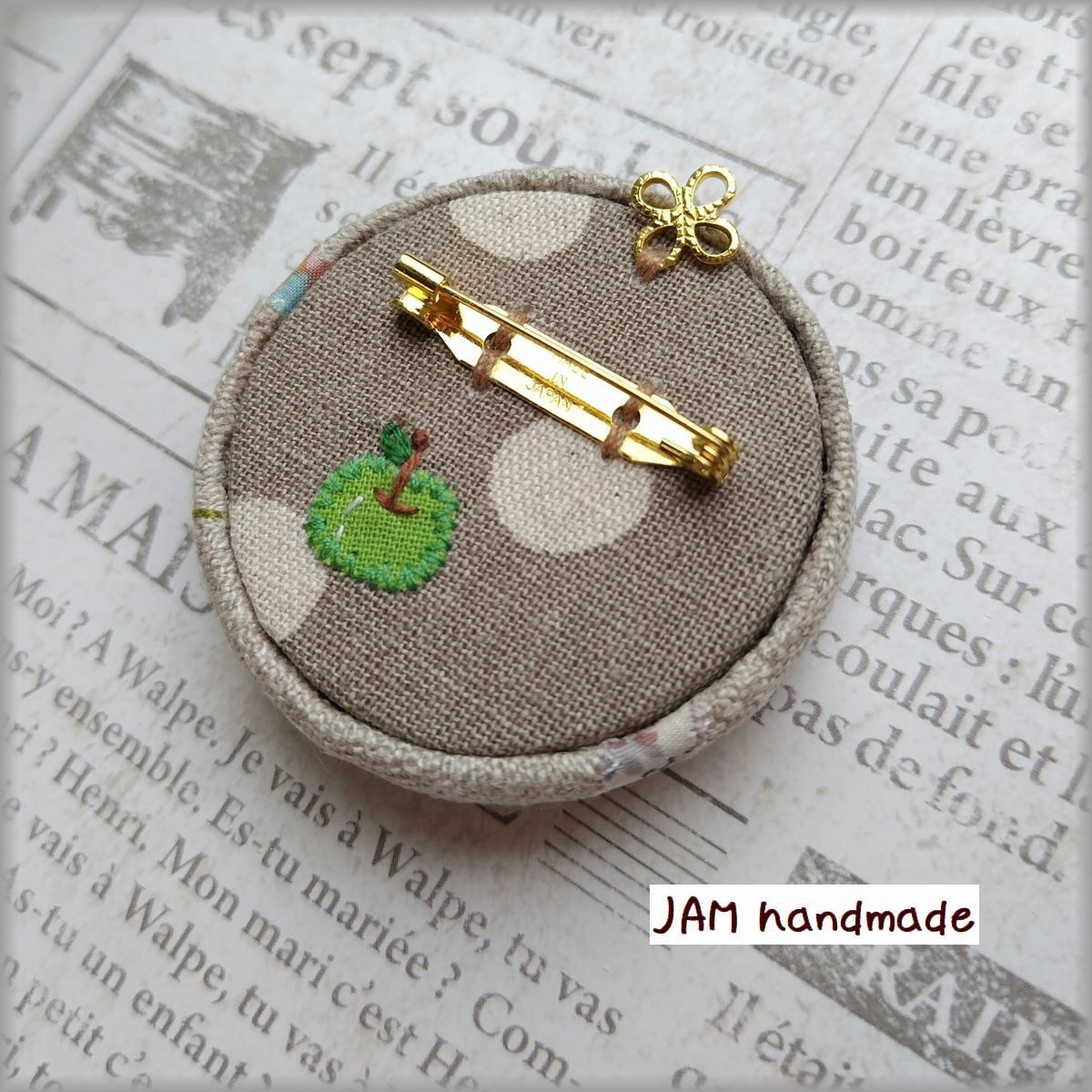 JAM ハンドメイド ブローチ バッグチャーム 2個セット リバティ リネン きりっぱなし パッチ ステッチ 手刺繍の画像6