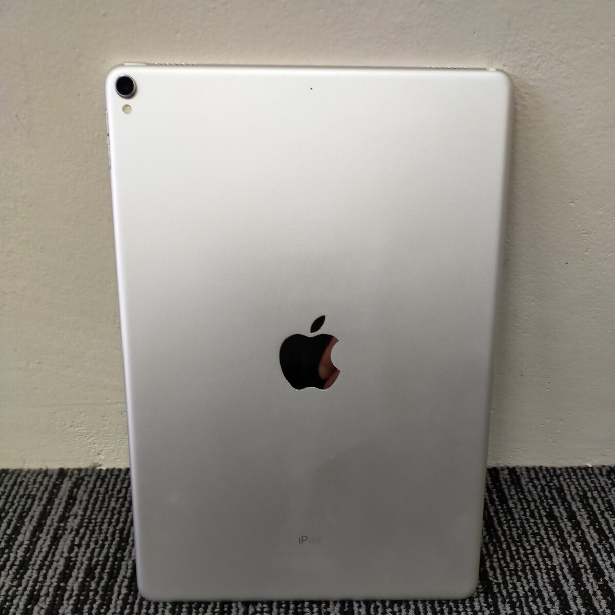  iPad Pro 10.5インチ Wi-Fi 512GB シルバー【浦R】の画像3