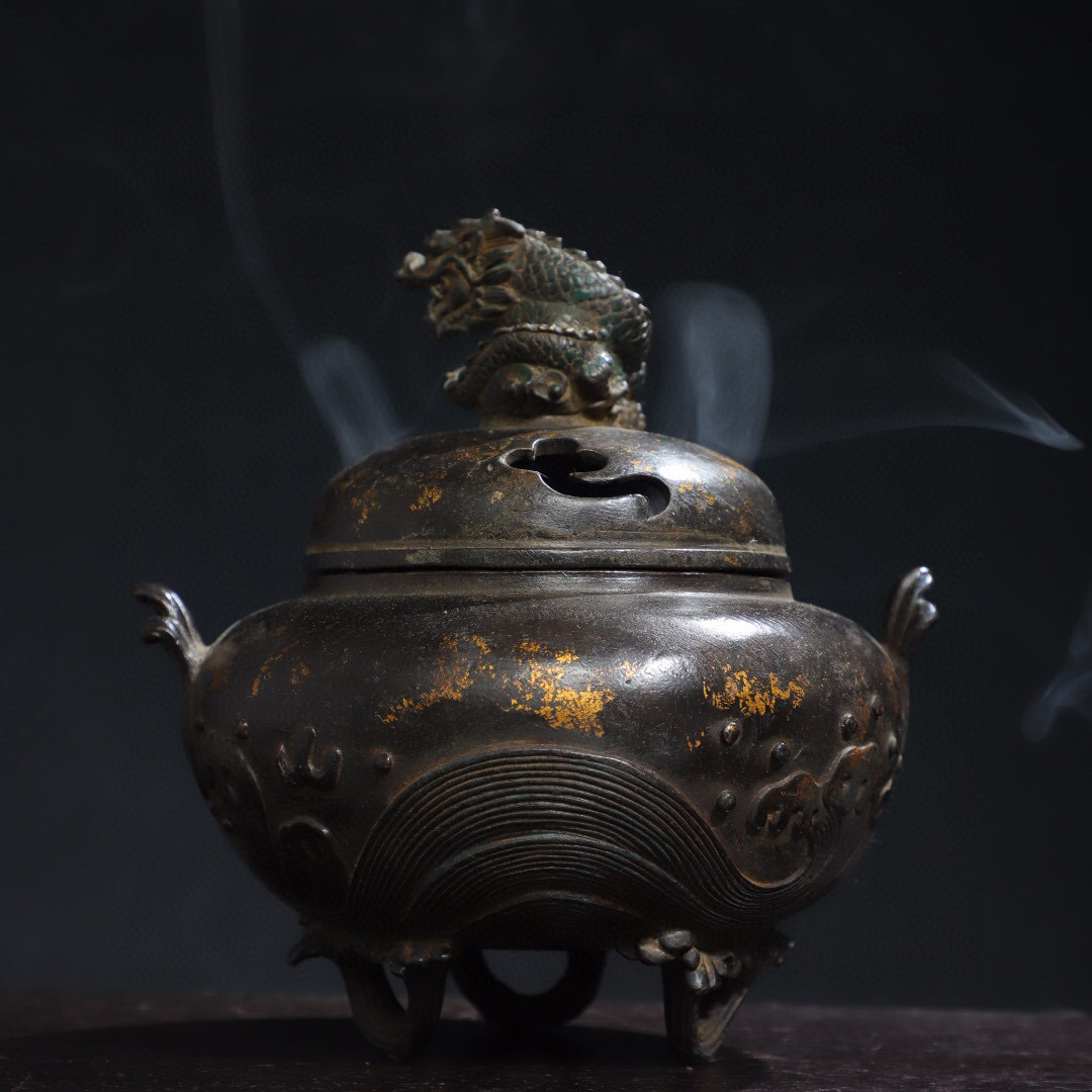 清・古銅彫・拓金・龍蓋熏香炉』極細工 置物古賞物 中国 清・古銅彫・拓金・龍蓋熏香炉』極細工 置物古賞物 中国