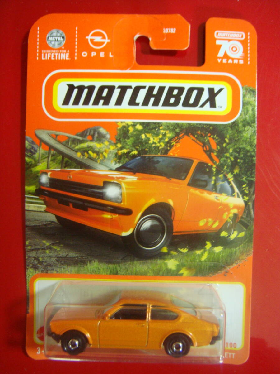 MATCHBOX　1975　オペル　カデット　橙色【レアミニカー】_画像1