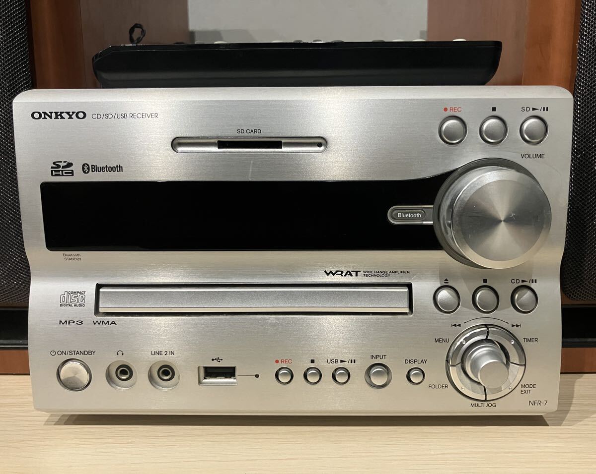 240416341004 ONKYO オンキョー NFR-7 D-NFR7 システムコンポ Bluetooth搭載 CD DVD USB 音響機器 動作未確認 ジャンク 中古の画像2