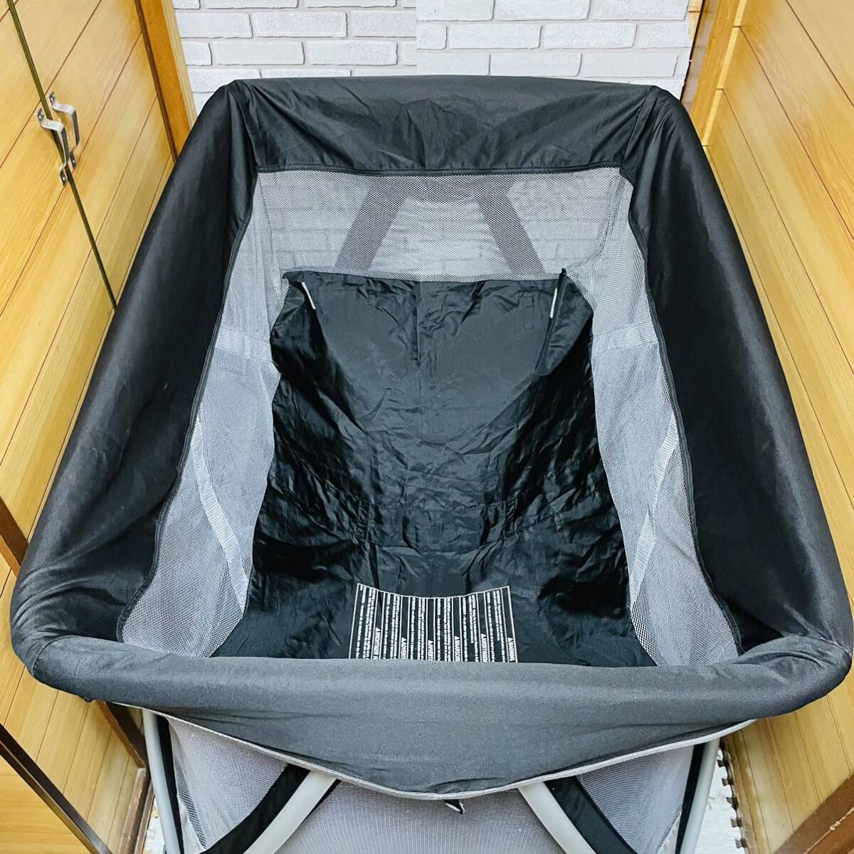  prompt decision use 5 months nna travel cot Senna crib compact postage included 7000 jpy . discounted first come, first served nuna sena