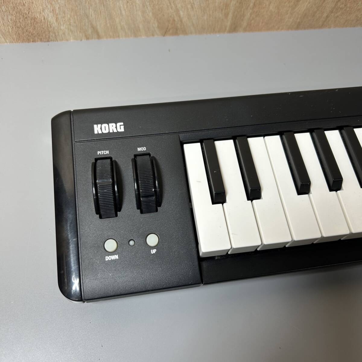 ☆ジャンク品 KORG コルグ microKEY-61 楽器 機材 キーボード(中古品/現状品/保管品)☆_画像2