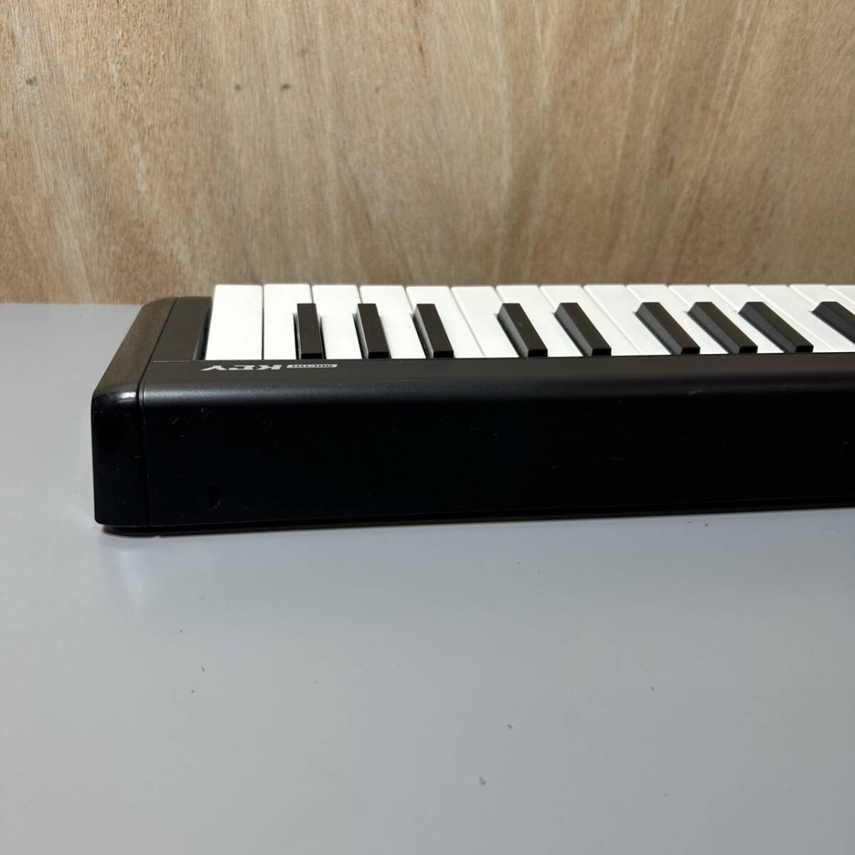 ☆ジャンク品 KORG コルグ microKEY-61 楽器 機材 キーボード(中古品/現状品/保管品)☆_画像9