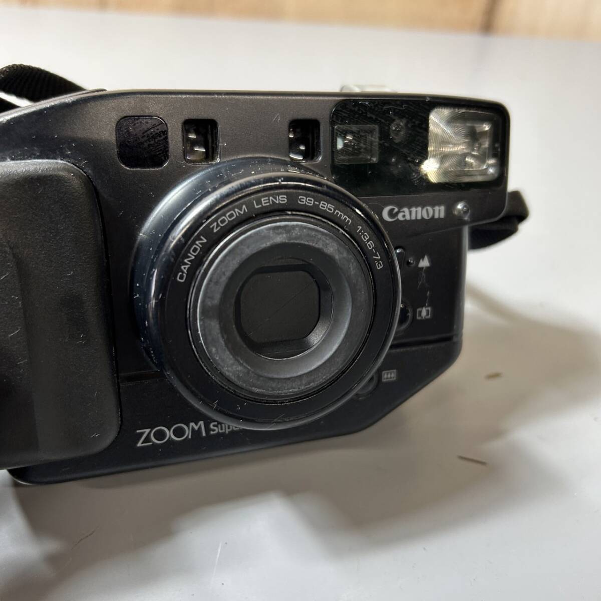 ☆Canon キャノン Autoboy ZOOM SUPER フィルムカメラ コンパクトカメラ Canon ZOOM LENS MF 39-85mm F=1:3.6-7.3(中古品/現状品/保管品)☆の画像2