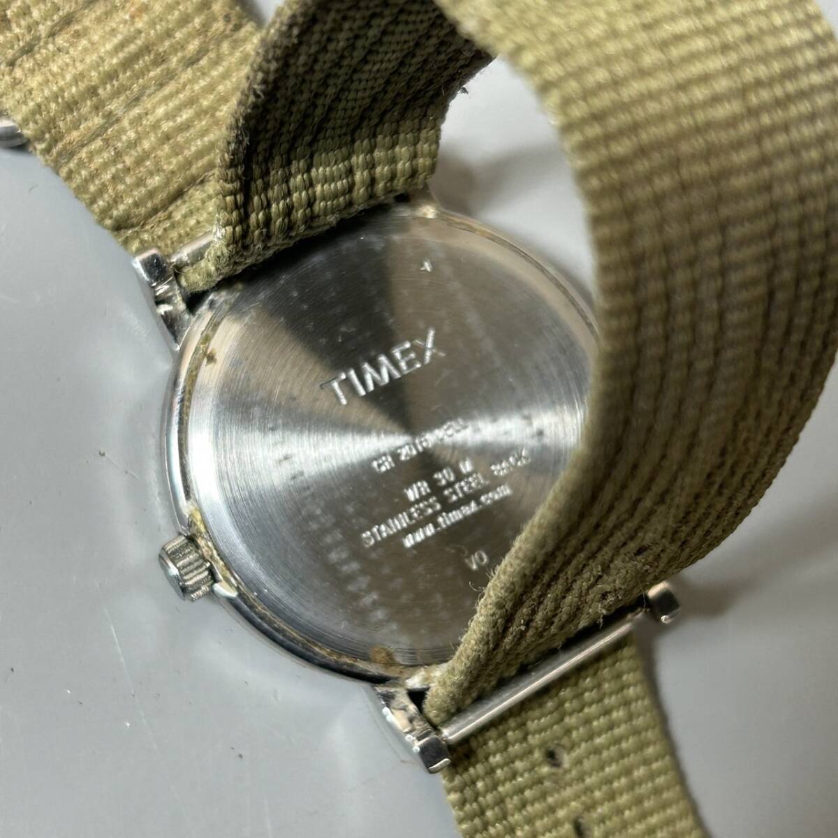 ☆TIMEX タイメックス WEEKENDER ウィークエンダー 腕時計 ベージュ アナログ 時計 ステンレス ナイロンベルト(中古品/現状品/保管品)☆の画像7