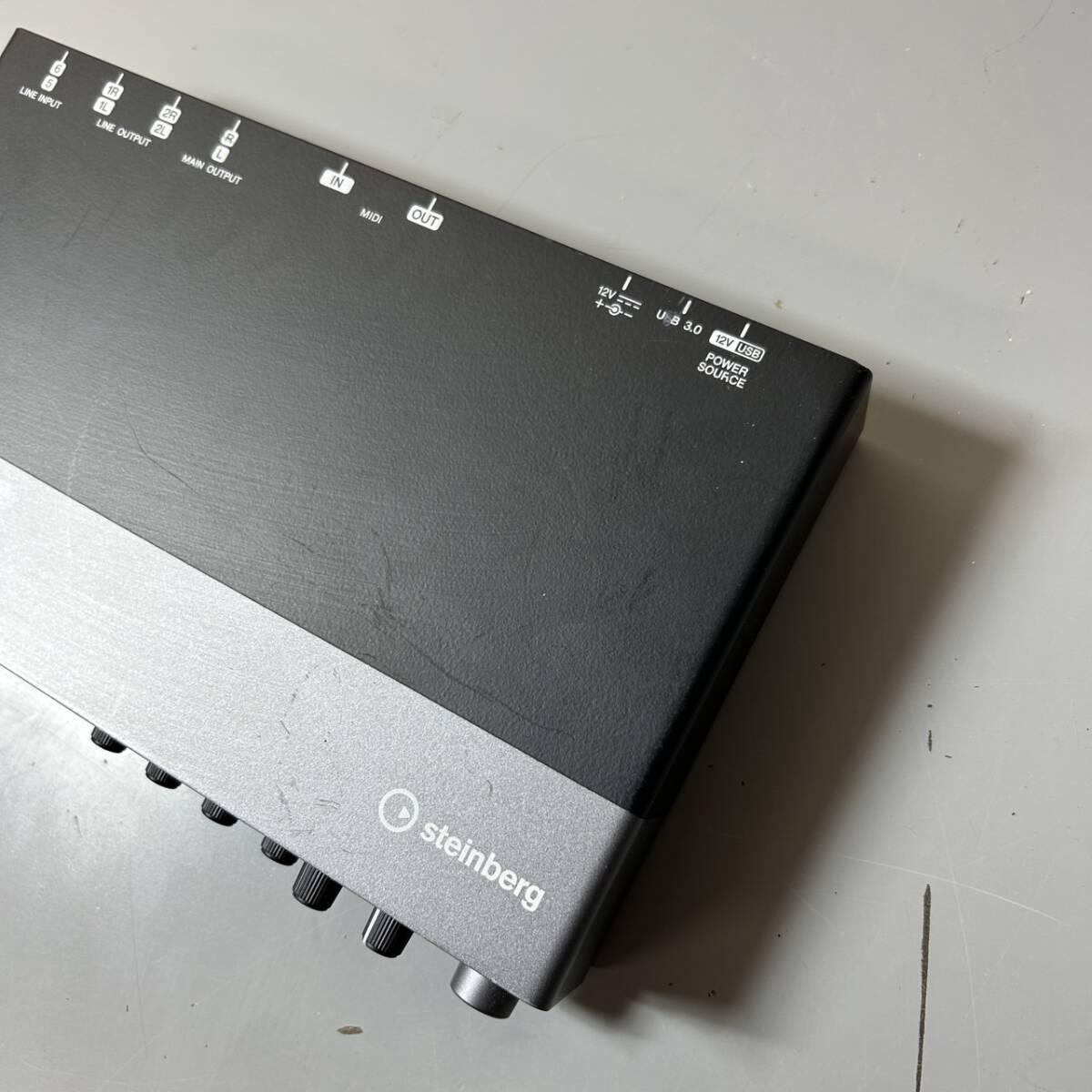 ☆STEINBERG スタインバーグ USB AUDIO INTERFACE USBオーディオインターフェイス UR44C 器材 DTM DAW 本体のみ(中古品/現状品/保管品)☆の画像5