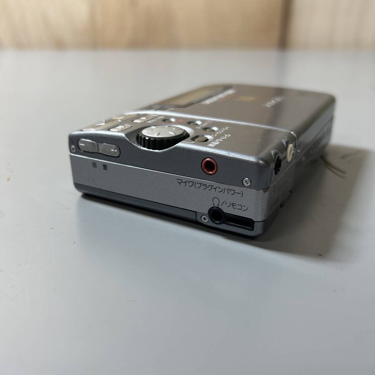 ☆SONY ソニー MZ-R3 MD WALKMAN MDウォークマン MDプレーヤー ポータブルプレーヤー(中古品/現状品/保管品)☆の画像5