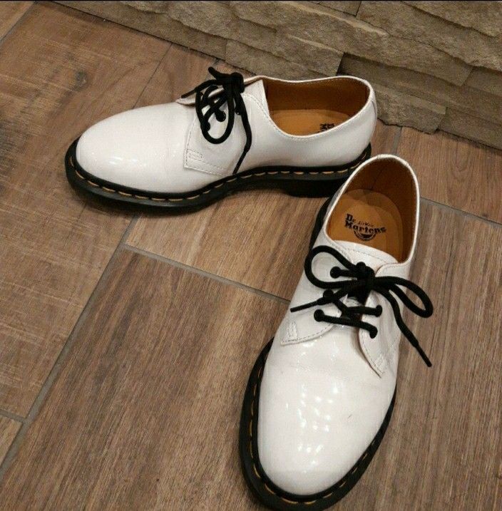 ドクターマーチン Dr Martens 3ホール エナメル 白|Yahoo ドクターマーチン Dr Martens 3ホール エナメル 白|Yahoo