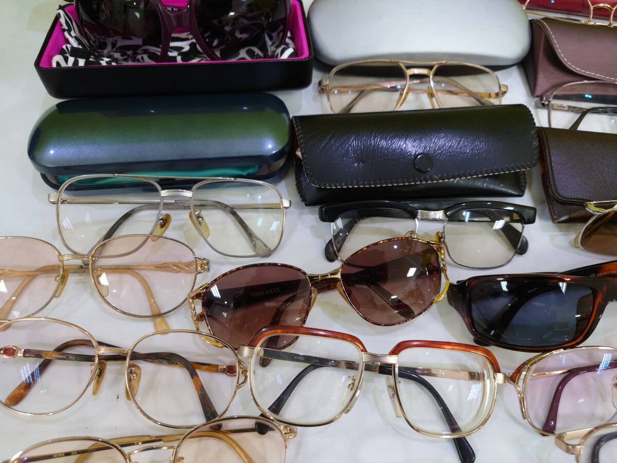 メガネ 眼鏡 サングラス 眼鏡フレーム メガネフレーム ケース付あり おまとめ 23本 メッキフレーム他 詳細は写真をご覧くださいの画像7