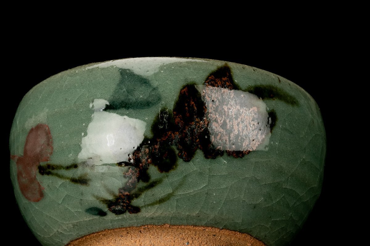 [MG.] human national treasure [ Tamura . one ] celadon . writing tea cup also box also cloth .{ genuine article guarantee }