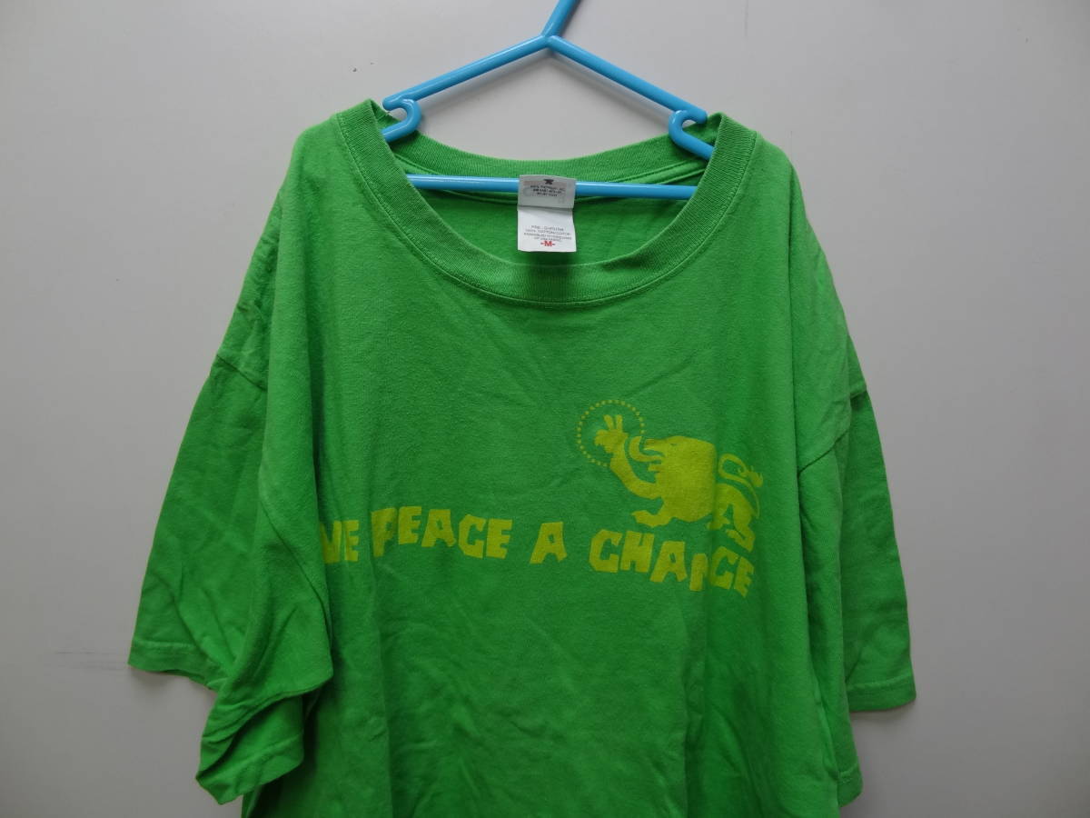 全国送料無料 ビームス BEAMS アンビル anvil メンズ 綿100%素材 緑色　GIVE PEACE A CHANCE プリント 半袖Tシャツ サイズ M_画像4