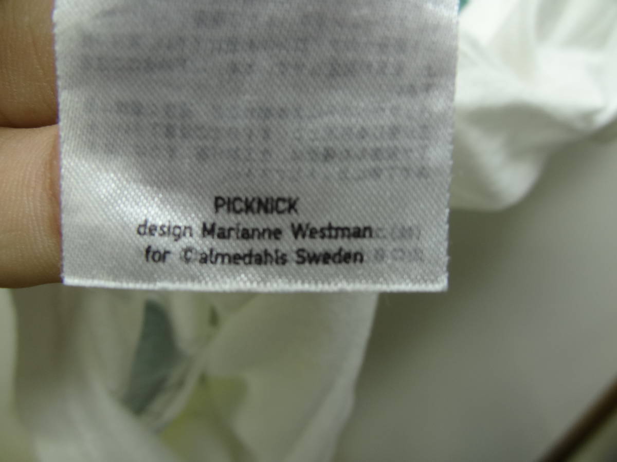 全国送料無料 Marianne Westman スウェーデン ユニクロ UT レディース プリント 白色 フレンチスリーブTシャツ サイズ M_画像8