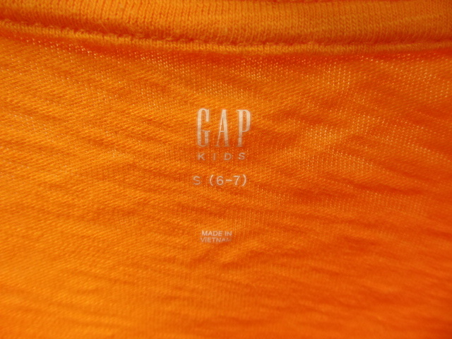 全国送料無料 ギャップ キッズ GAP KIDS 子供服キッズ男の子 綿100%素材 サーフ プリント 半袖Tシャツ 120(6-7/S))_画像2