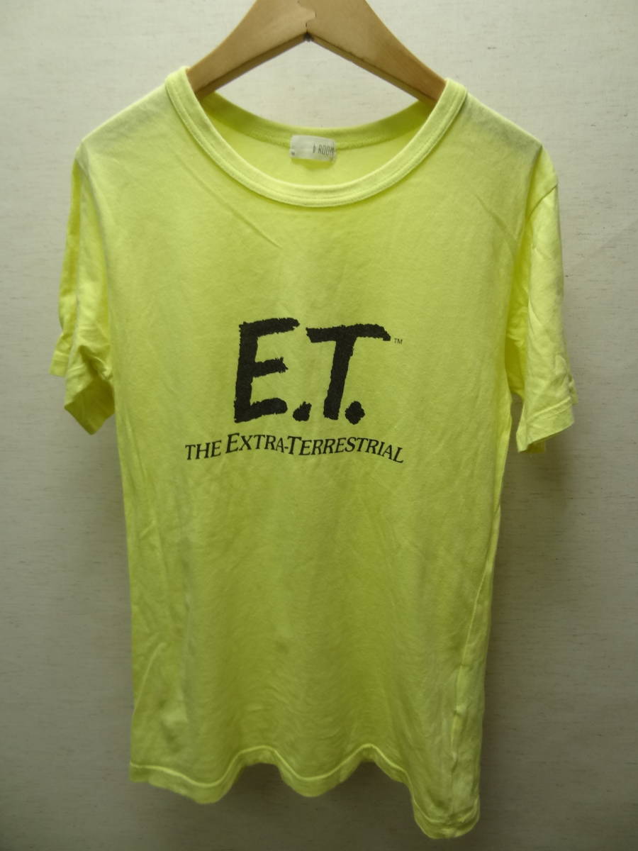 全国送料無料 E.T. スピルバーグ監督 グレイス b.ROOM ナルミヤ 子供服キッズ男＆女の子 半袖 綿100%素材 両面プリント黄色Tシャツ 150_画像1