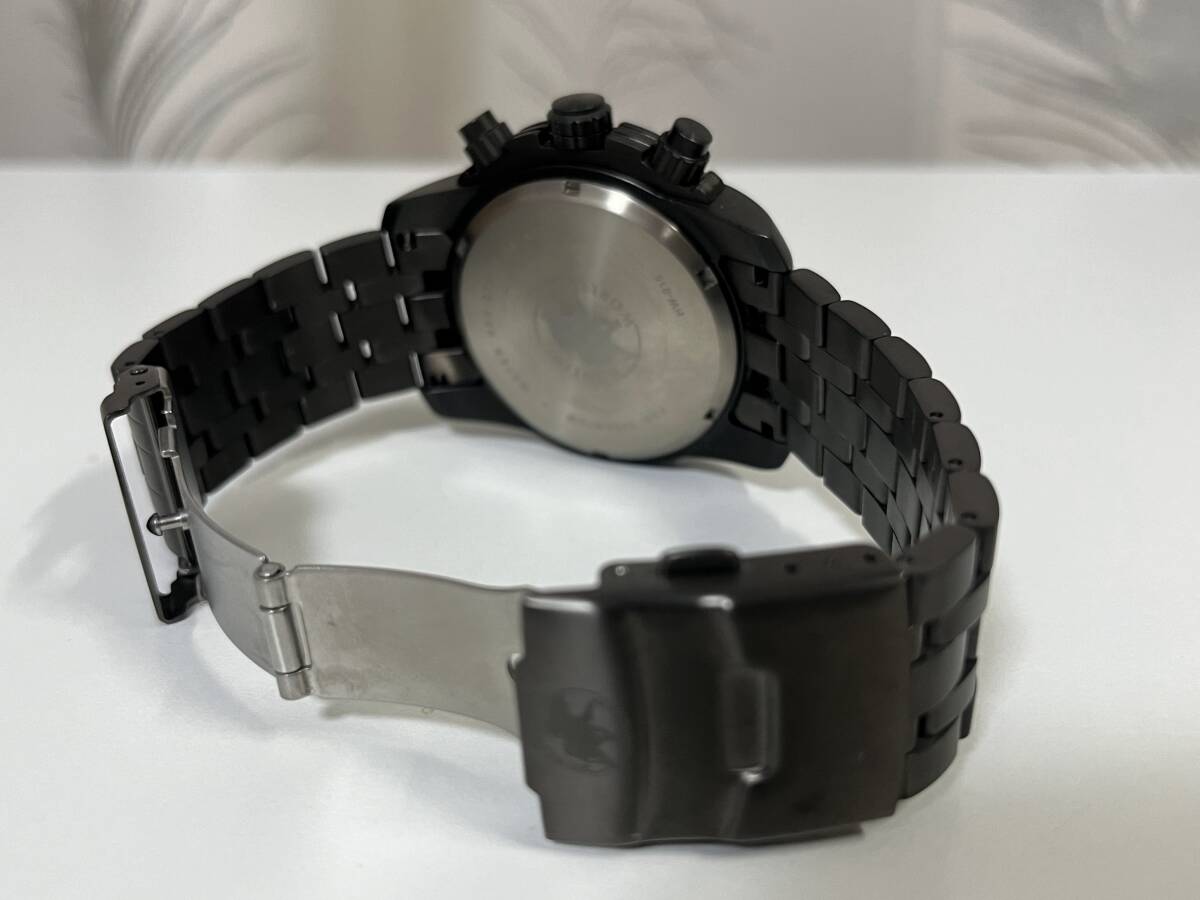 HUNTING WORLD Hunting World on da-ta wristwatch Italy made HW016GUGR titanium 