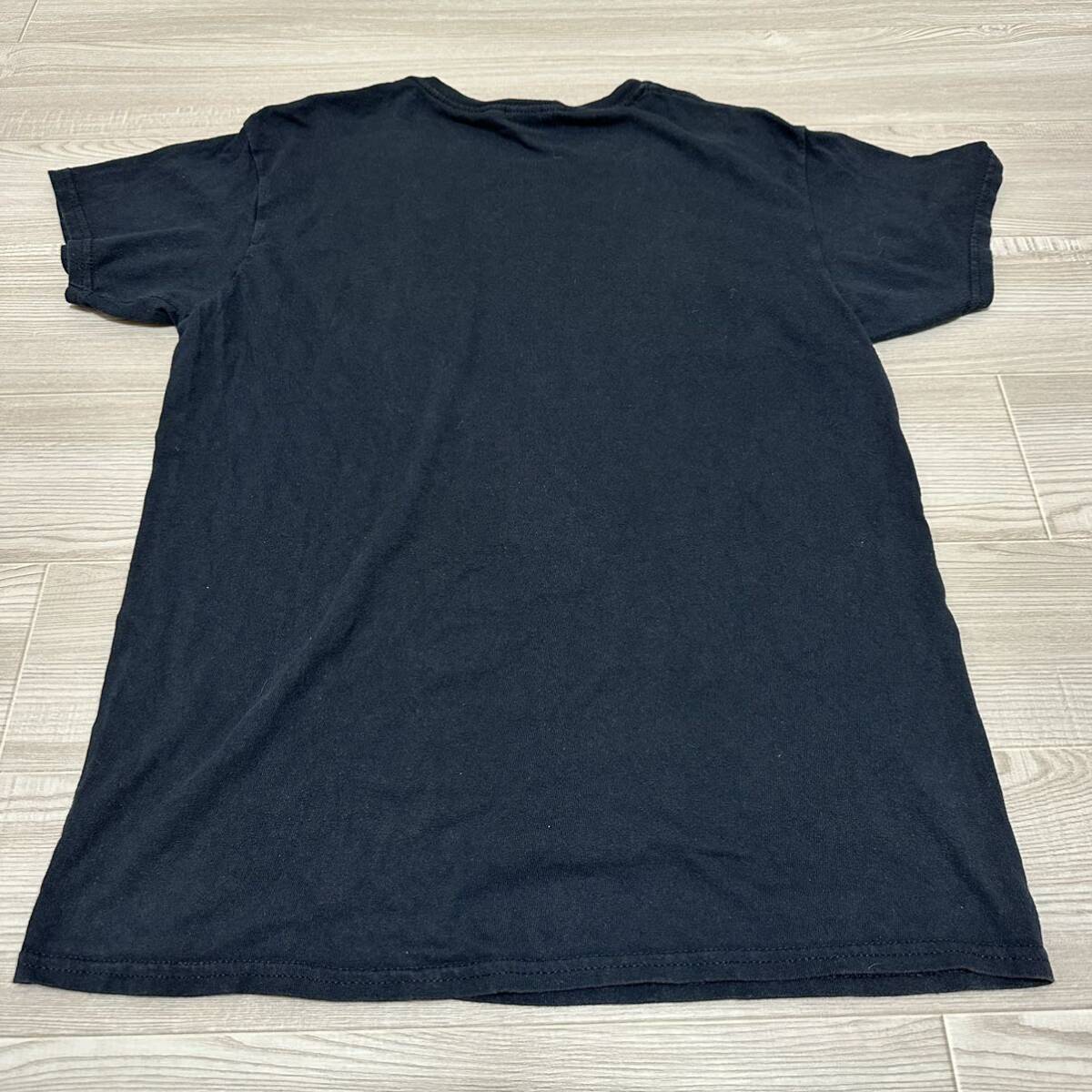 沖縄 米軍放出品 CAMP FOSTER ミリタリー 半袖 Tシャツ オシャレ ファッション 古着 ビンテージ MEDIUM (管理番号TU108)_画像2